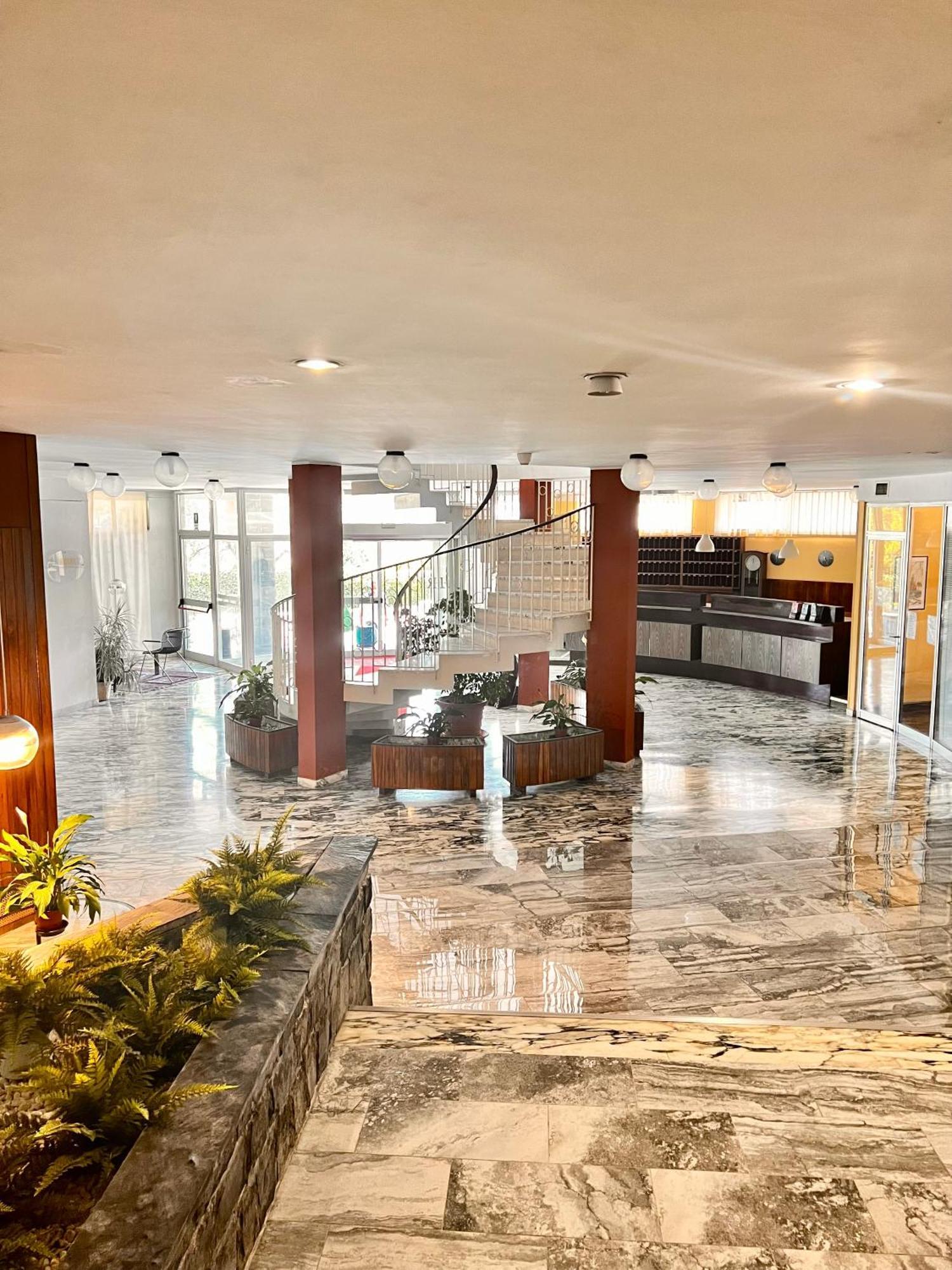 Eurotel 522 Rapallo Exteriör bild